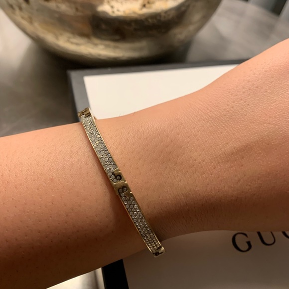 Tory Burch Accessories - Tory Burch